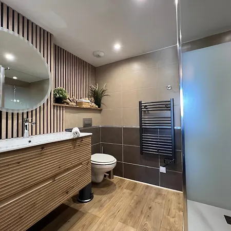 Pied Des Pistes - évasion Alpine De Gamme Appartement *